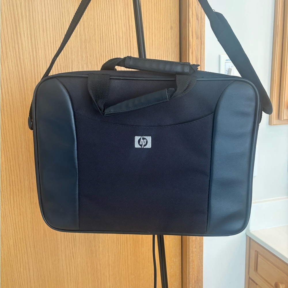HP Professional Black Laptop Bag